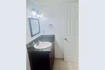 271 Bonnie Blvd #126, Palm Springs, FL 33461 - Photo 5