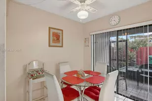 10413 NW 6th St, Pembroke Pines, FL 33026 - Photo 19