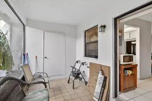 10413 NW 6th St, Pembroke Pines, FL 33026 - Photo 29