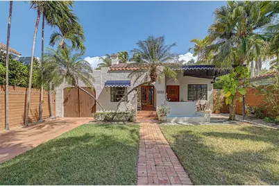 3233 Crystal Ct, Miami, FL 33133 - Photo 1
