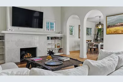 3233 Crystal Ct, Miami, FL 33133 - Photo 23