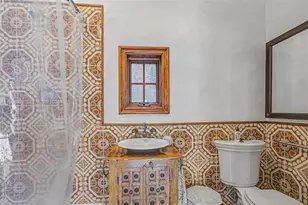 3233 Crystal Ct, Miami, FL 33133 - Photo 21