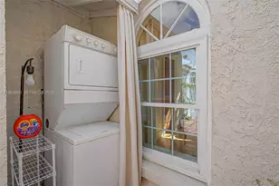 3233 Crystal Ct, Miami, FL 33133 - Photo 25