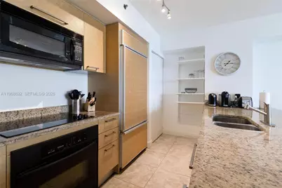 1830 S Ocean Dr #2409, Hallandale Beach, FL 33009 - Photo 9