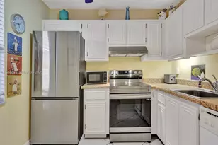 2861 Somerset Dr, Lauderdale Lakes, FL 33311 - Photo 1