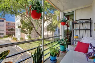 2861 Somerset Dr, Lauderdale Lakes, FL 33311 - Photo 21