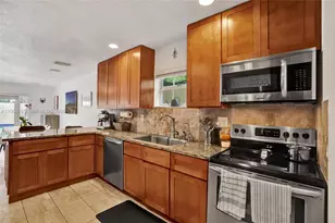 3087 Shipping Ave, Miami, FL 33133 - Photo 9