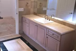 3087 Shipping Ave, Miami, FL 33133 - Photo 5