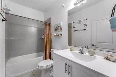 2484 SE 2nd St, Homestead, FL 33033 - Photo 25