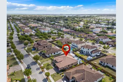 2484 SE 2nd St, Homestead, FL 33033 - Photo 35