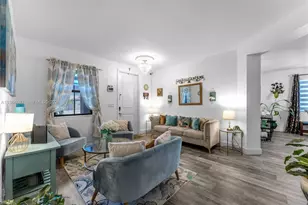 2484 SE 2nd St, Homestead, FL 33033 - Photo 5