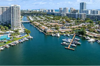 300 Three Islands Blvd #PH4A, Hallandale Beach, FL 33009 - Photo 25