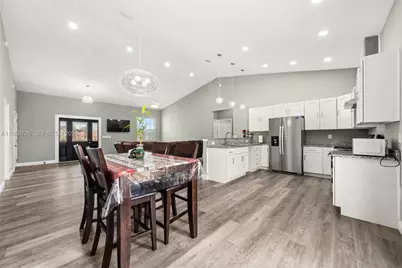 189 N Oleander, Avon Park, FL 33825 - Photo 9