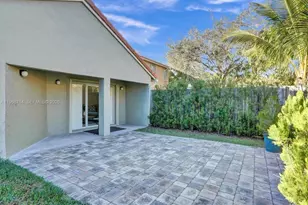 1287 NW 170th Terrace, Pembroke Pines, FL 33028 - Photo 29