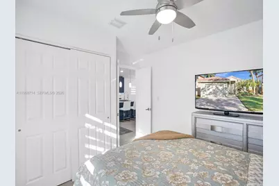 1287 NW 170th Ter, Pembroke Pines, FL 33028 - Photo 23