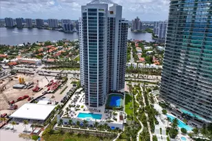 18911 Collins Ave, Sunny Isles Beach, FL 33160 - Photo 43