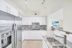 18911 Collins Ave, Sunny Isles Beach, FL 33160 - Photo 25