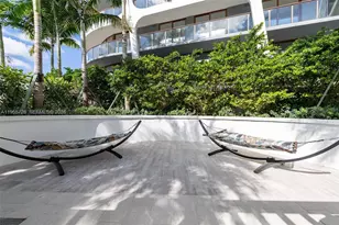 3900 Alton Rd, Miami Beach, FL 33140 - Photo 11