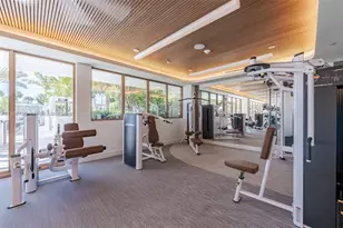 3900 Alton Rd, Miami Beach, FL 33140 - Photo 23