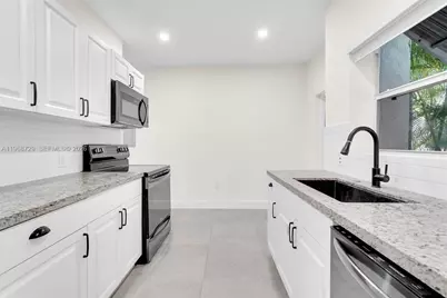 52 NW 47 #0, Miami, FL 33127 - Photo 25