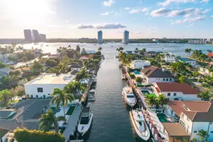 3367 NE 168th St, North Miami Beach, FL 33160 - Photo 85