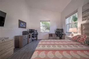 609 E Sheridan St, Dania Beach, FL 33004 - Photo 17