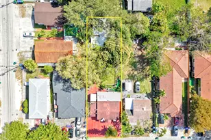 811 NW 24th Ct, Miami, FL 33125 - Photo 33