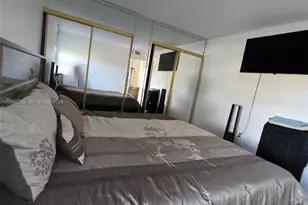 506 NW 87th Ave, Miami, FL 33172 - Photo 13