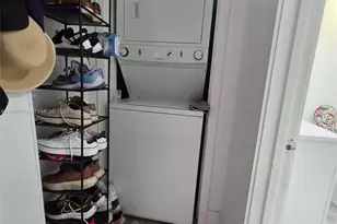 506 NW 87th Ave, Miami, FL 33172 - Photo 19