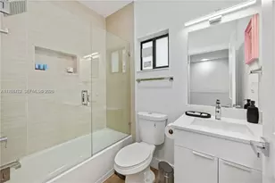 1123 NW 25th St, Miami, FL 33127 - Photo 13
