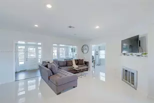 1138 Harbor Dr, Fort Myers, FL 33917 - Photo 9