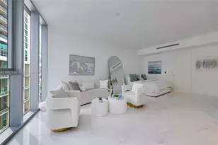 300 Biscayne Blvd Way, Miami, FL 33131 - Photo 5