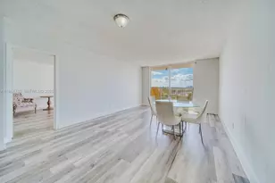 2000 NE 135th St, North Miami, FL 33181 - Photo 7