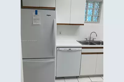 9156 Collins Ave #204, Surfside, FL 33154 - Photo 5