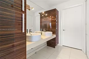 2020 N Bayshore Dr, Miami, FL 33137 - Photo 23