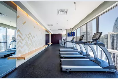 151 SE 1st St #909, Miami, FL 33131 - Photo 27