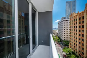 151 SE 1st St, Miami, FL 33131 - Photo 7