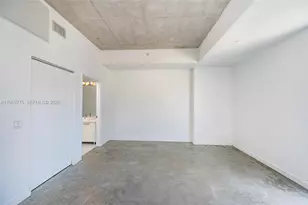 151 SE 1st St, Miami, FL 33131 - Photo 7