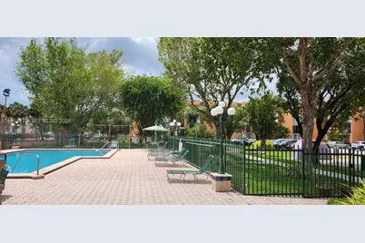 9440 W Flagler St #104, Miami, FL 33174 - Photo 31