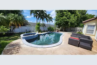 19922 NW 88th Ave, Miami, FL 33018 - Photo 27