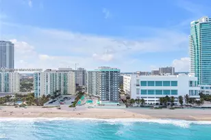 3725 S Ocean Dr, Hollywood, FL 33019 - Photo 15
