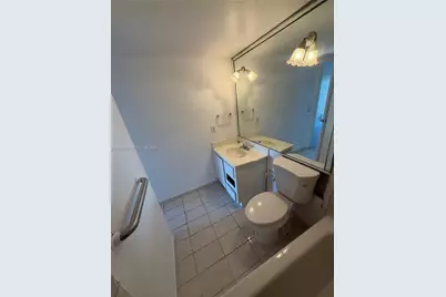 4713 NW 7th St #409-1, Miami, FL 33126 - Photo 13