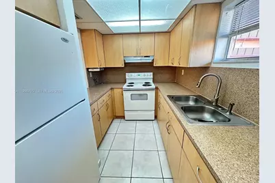 1990 W 56th St #1203, Hialeah, FL 33012 - Photo 11