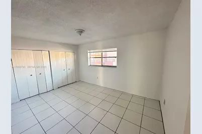 1990 W 56th St #1203, Hialeah, FL 33012 - Photo 15