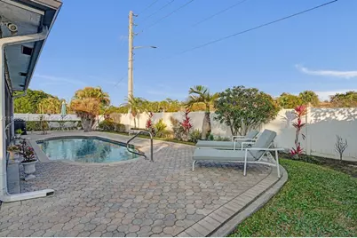 8084 Buttonwood Cir, Tamarac, FL 33321 - Photo 49