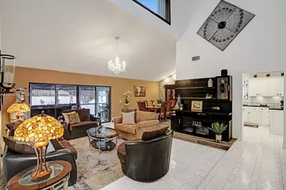 8084 Buttonwood Cir, Tamarac, FL 33321 - Photo 11