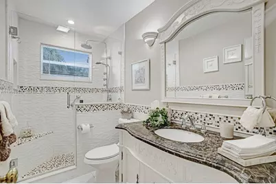 8084 Buttonwood Cir, Tamarac, FL 33321 - Photo 23