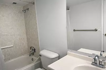 800 Parkview Dr #417, Hallandale Beach, FL 33009 - Photo 9