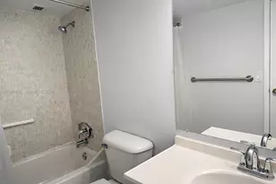 800 Parkview Dr, Hallandale Beach, FL 33009 - Photo 9