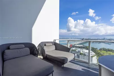 1040 Biscayne Blvd #2202, Miami, FL 33132 - Photo 39